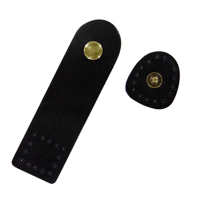 Fermeture à pression en cuir noir Fermeture à pression en cuir noir