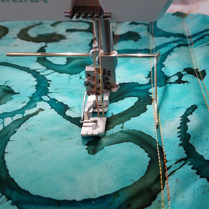 Guide butée couture fixable gauche BERNINA L8 Guide butée couture fixable gauche BERNINA L8