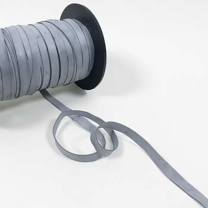 Laminette élastique caoutchouc 7mm gris au mètre Laminette élastique caoutchouc 7mm gris au mètre