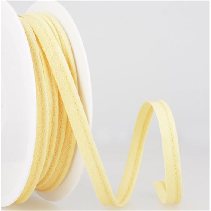 Passepoil mèche 2mm jaune paille /mètre Passepoil mèche 2mm jaune paille /mètre