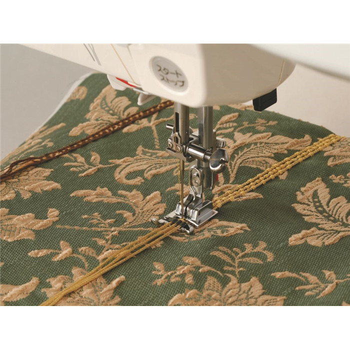 Pied cordonnet, ganseur 3 rainures Pied cordonnet, ganseur 3 rainures