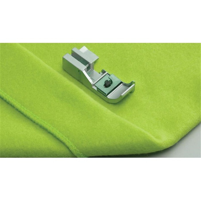 Pied ourlet invisible, pose dentelle Pied ourlet invisible, pose dentelle