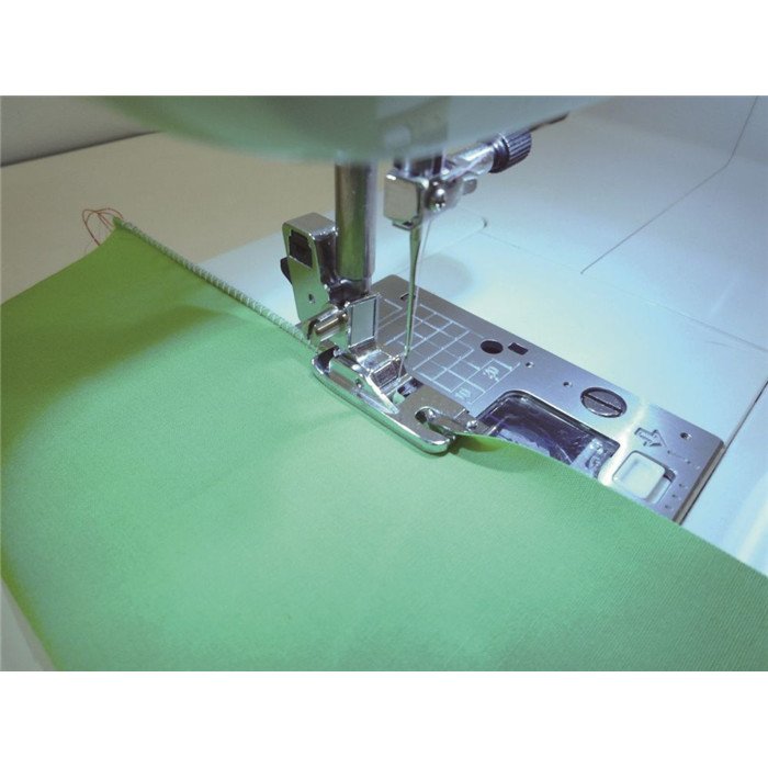 Pied ourleur plat zigzag 3mm F003N Pied ourleur plat zigzag 3mm F003N