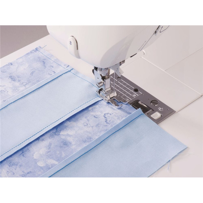 Pied patchwork métal ouvert "P" Pied patchwork métal ouvert "P"