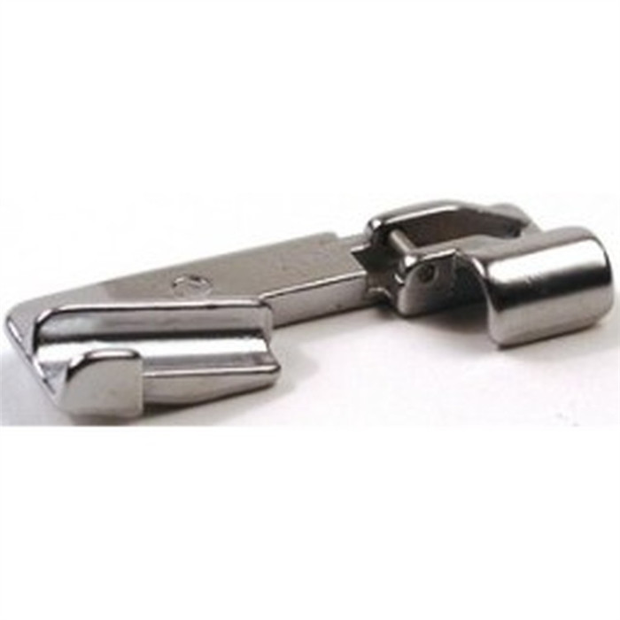 Pied pose perles, paillettes Pied pose perles, paillettes